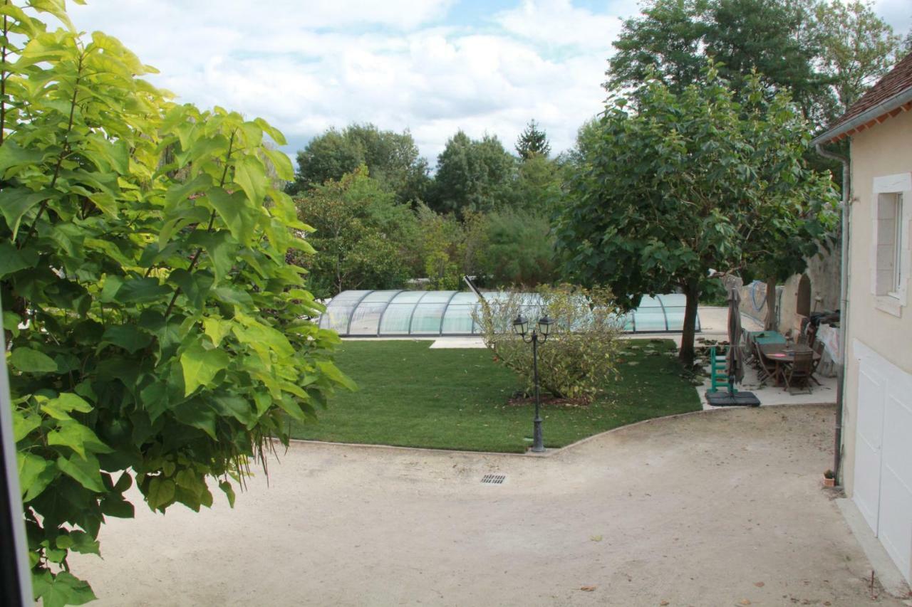 Manoir Le Bout Du Pont Bed & Breakfast Huisseau-sur-Cosson