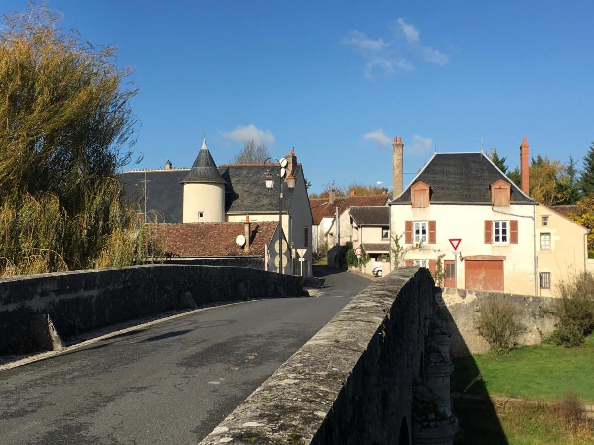 Manoir Le Bout Du Pont Couette-café Huisseau-sur-Cosson